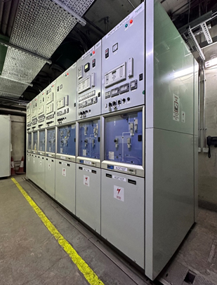 Replaced 33kV switchgear in Kowloon Tong Station